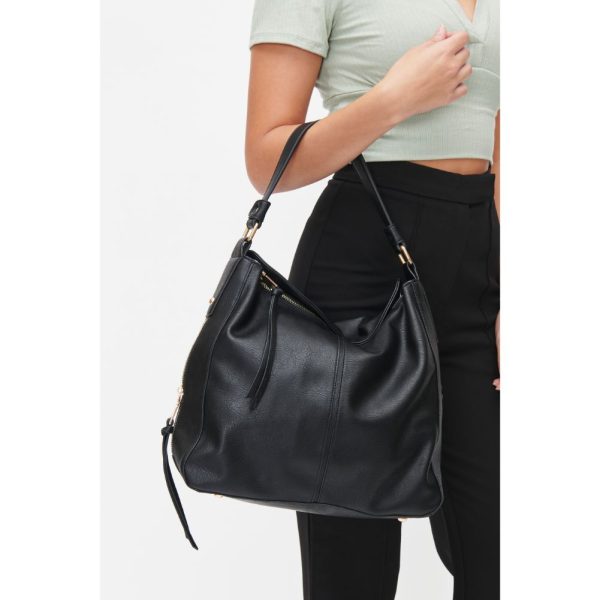 Wanda Hobo Online now